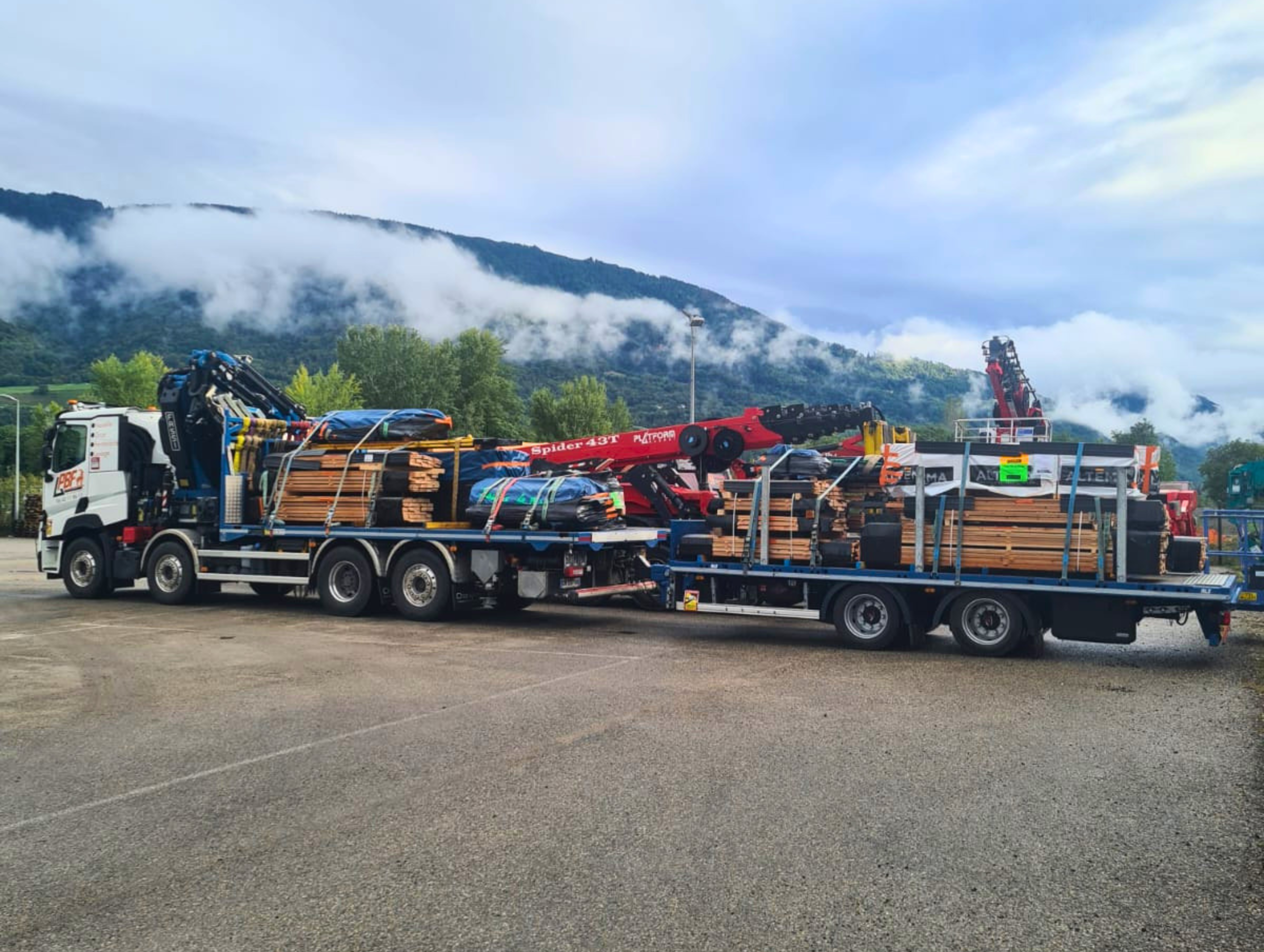 Camion_bras_de_grue_PBF_Transport-11