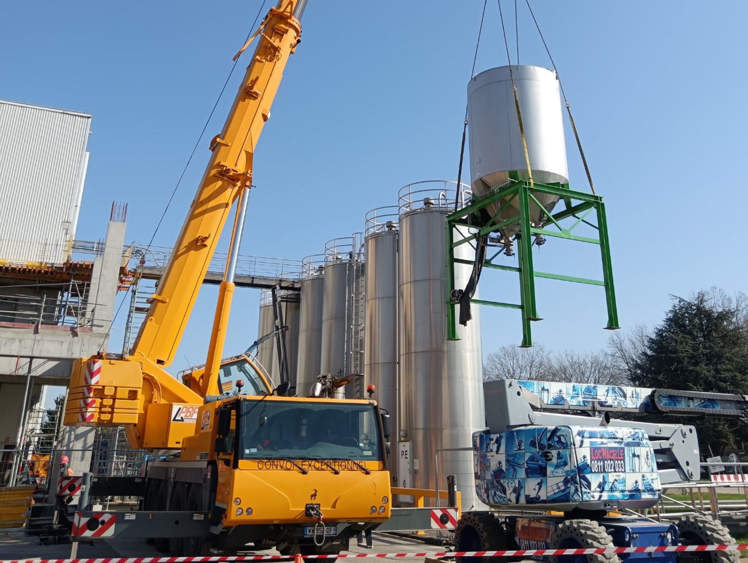 Grue_mobile_PBF_Transport-0