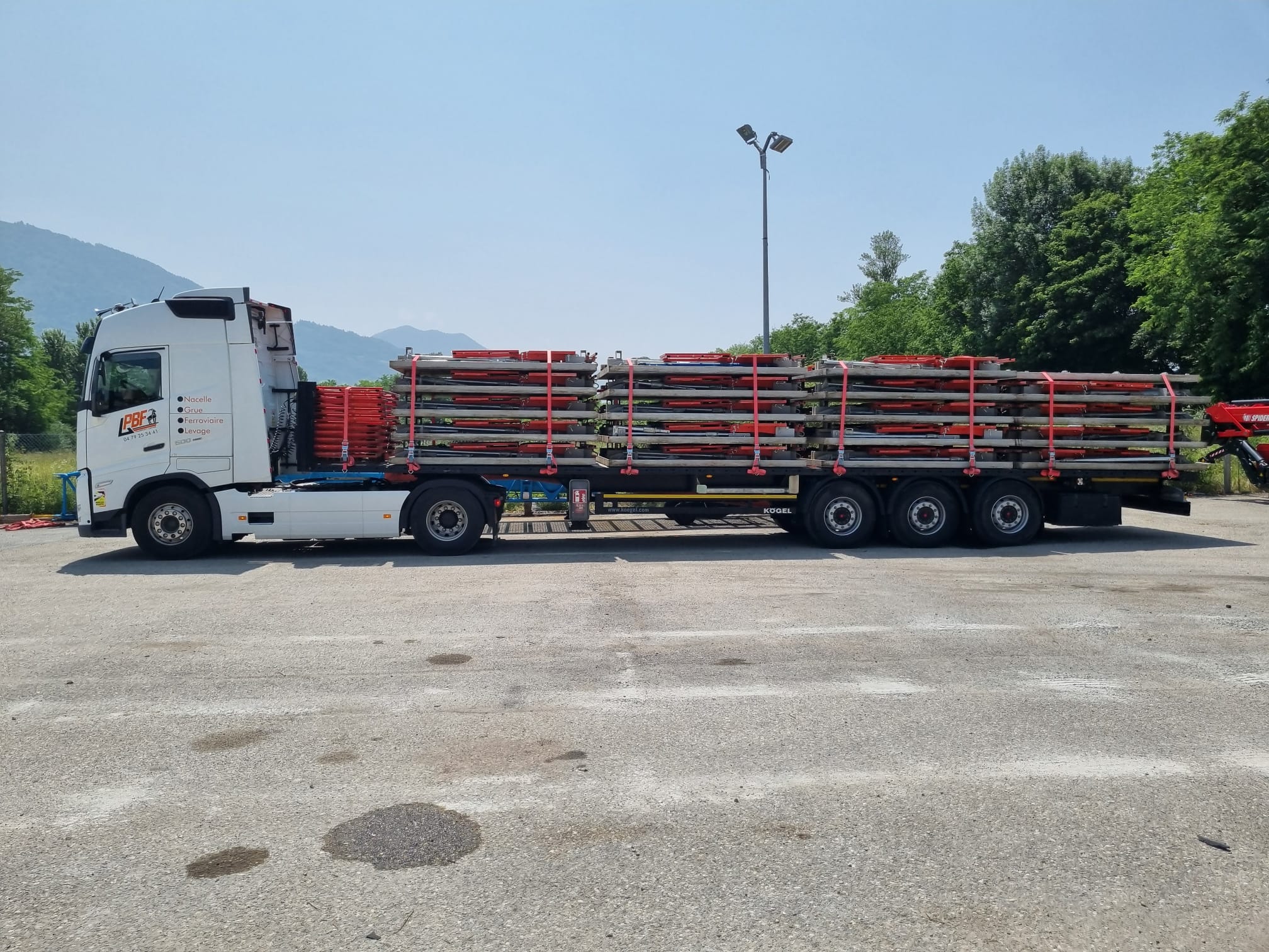 Semi_remorque_plateau_PBF_Transport-7